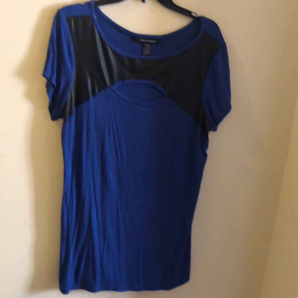 Ashley Stewart Short Sleeve Cutout Top Size 14/16
